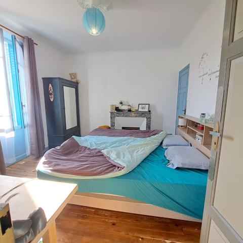 A VENDRE LAVELANET MAISON 13 PIECES SUR TERRAIN 3400 M²