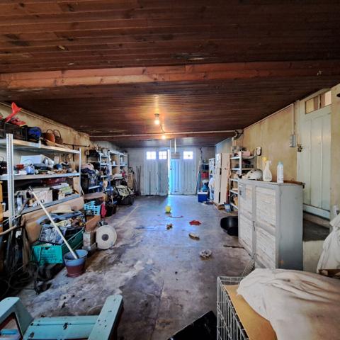 A VENDRE LAVELANET MAISON 13 PIECES SUR TERRAIN 3400 M²