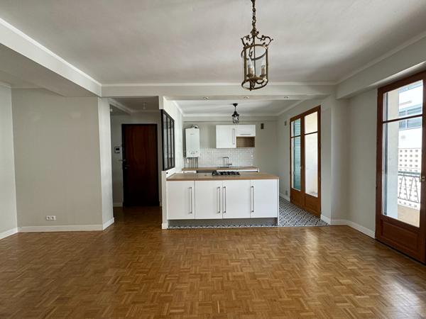 Appartement Nîmes 4 pièces de 73,69m²