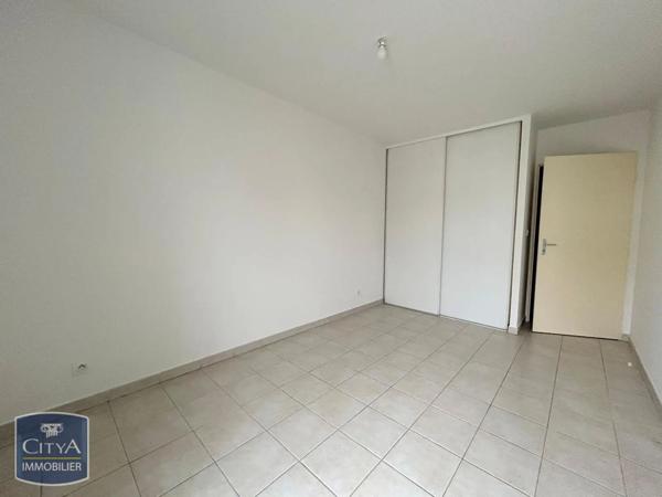 Appartement à louer 4 pièces 98m²