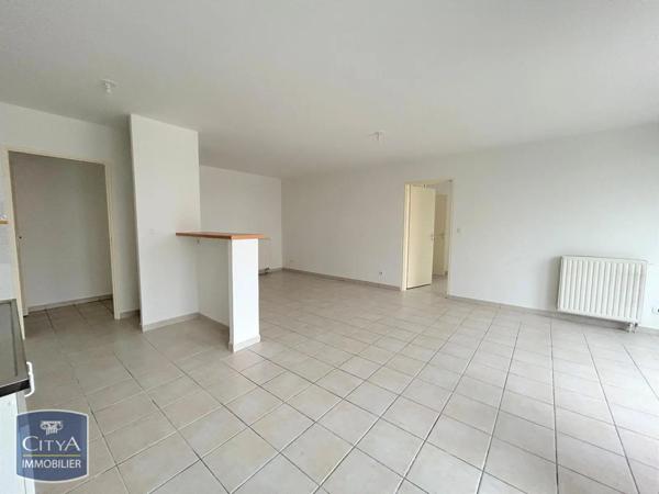 Appartement à louer 4 pièces 98m²