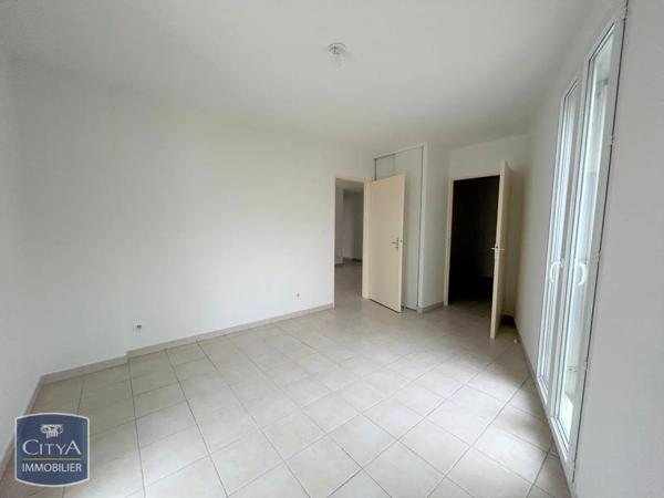 Appartement à louer 4 pièces 98m²