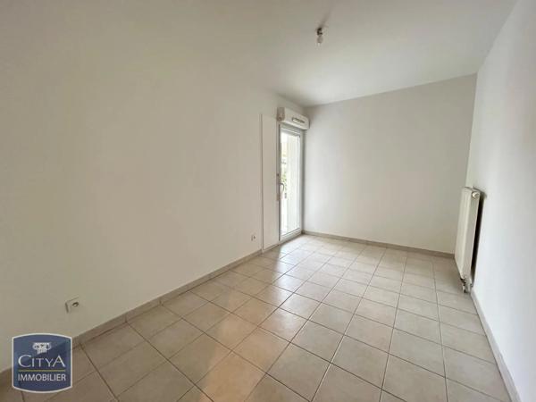 Appartement à louer 4 pièces 98m²