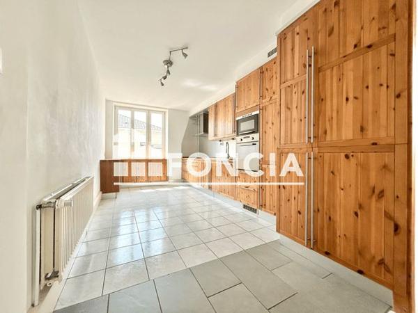 Location Appartement 5 pièces 105.3 m² - 24 A RUE DU MARECHAL FOCH Le Ban Saint Martin 57050