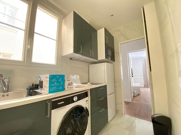 Rue des Archives - Appartement 2 pièces rénové  et calme à louer - Meublé