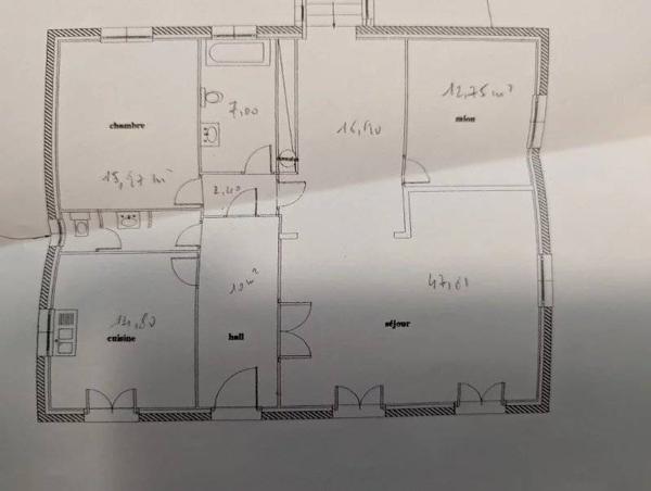 Villa d'exception à Montbrison avec piscine et cheminée