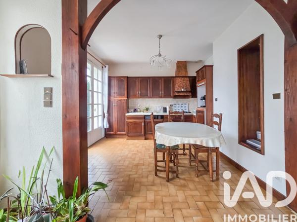 Maison à vendre 5 pièces 140 m² Saint-Étienne-de-Tulmont