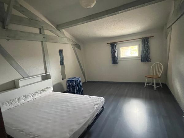 MIRANDE(32)et MIELAN proche: PROPRIETE 3.3HA, isolée, calme, position dominante, VUE, sans travaux, chevaux et famille bienvenus....