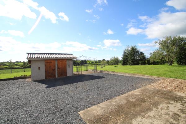 Chalmoux (71140) Longère à vendre à la campagne