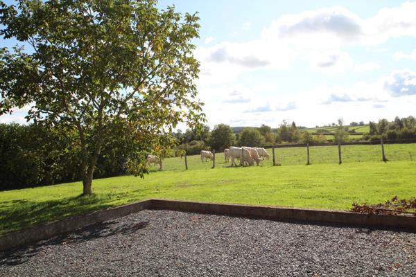 Chalmoux (71140) Longère à vendre à la campagne