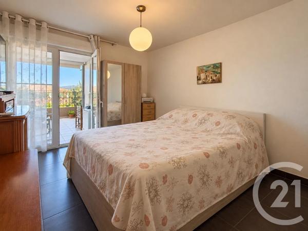 Appartement T2 à vendre  2 pièces - 36,36 m 2   L ILE ROUSSE  - 202