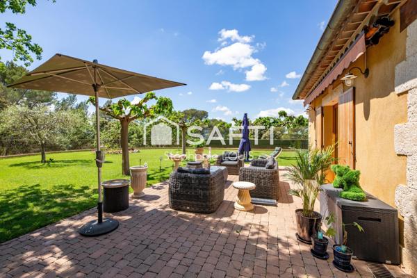 Au calme vue dégagée - Piscine intérieure - Double garage