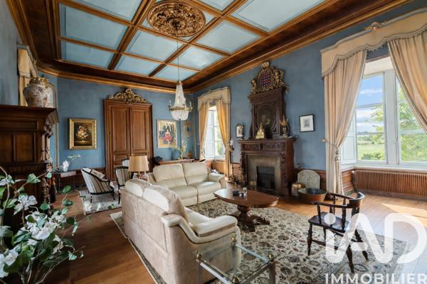 Maison à vendre 18 pièces 890 m² Mouthiers-sur-Boëme