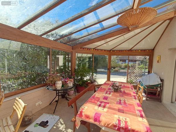 Maison individuelle à vendre à Aigrefeuille-d'Aunis en Charente-Maritime (17290), ref : 584