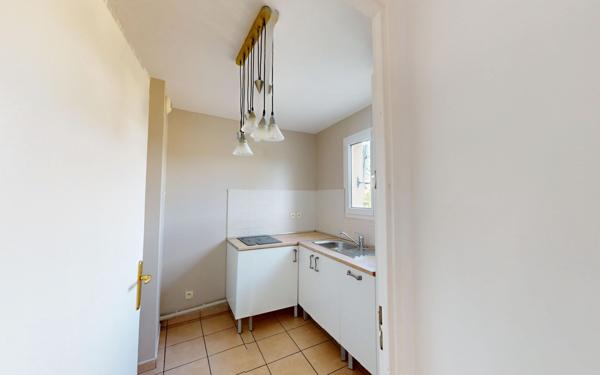 Appartement à louer    1 pièce •  Vaulx-en-Velin