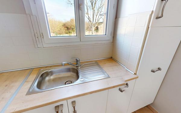 Appartement à louer    1 pièce •  Vaulx-en-Velin