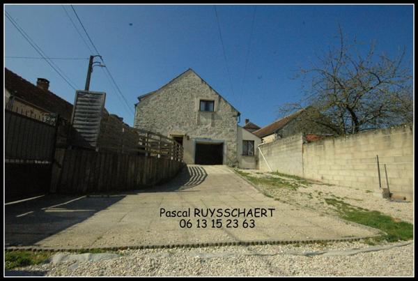 Dpt Seine-et-Marne (77) Secteur Sud Provins, Maison Briarde Type 5/6 110 m2 terrain 370 m2