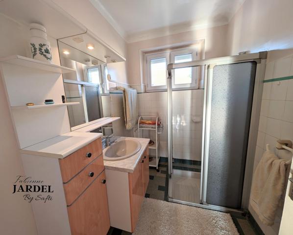 MAISON SPACIEUSE A PROXIMITE DES COMMODITES