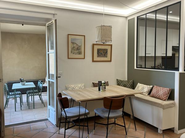 Golf Pont Royal Grand T2 avec parking terrasse et piscine