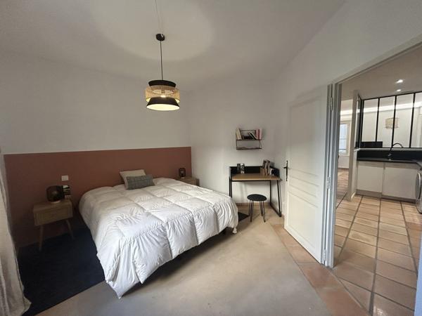 Golf Pont Royal Grand T2 avec parking terrasse et piscine