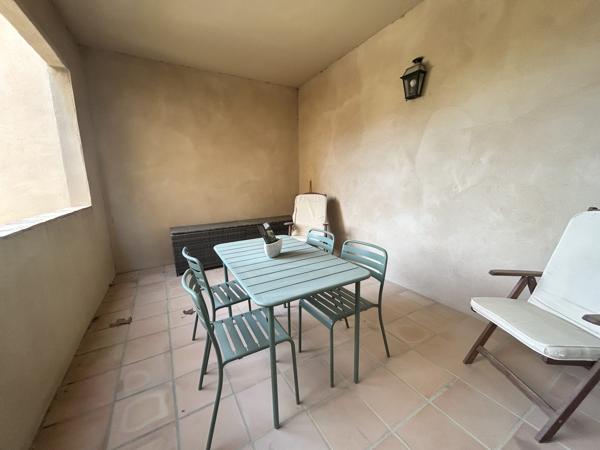 Golf Pont Royal Grand T2 avec parking terrasse et piscine