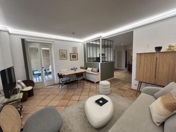 Golf Pont Royal Grand T2 avec parking terrasse et piscine