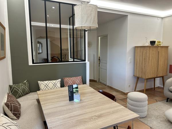 Golf Pont Royal Grand T2 avec parking terrasse et piscine
