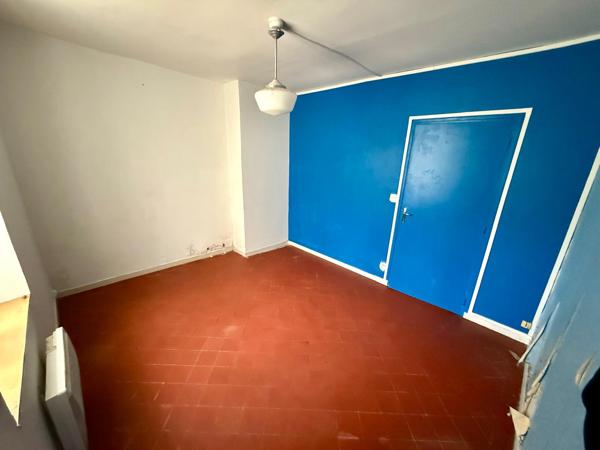 Maison
         12 pièces
        - 173 m² 346 500 € *