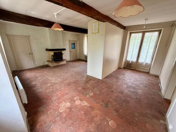 Maison
         12 pièces
        - 173 m² 346 500 € *