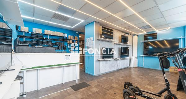 À vendre Local commercial 79.99 m² - Mulhouse 68200