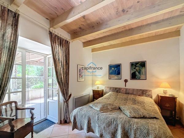maison à vendre 7 pièces FREYSSENET (07) - Superficie hab 153 m2 - Terrain 2309 m2