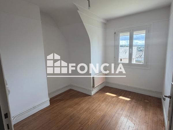 Location Maison 4 pièces 69.4 m² - 35 RUE DE PONTECOULANT Conde En Normandie 14110
