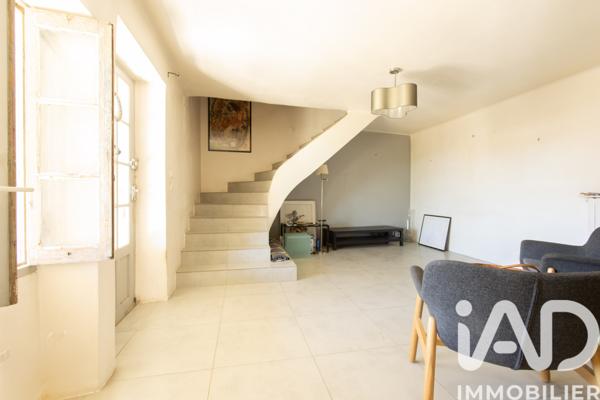 Maison à vendre 5 pièces 143 m² Pujaut