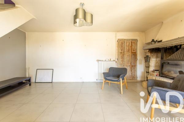 Maison à vendre 5 pièces 143 m² Pujaut