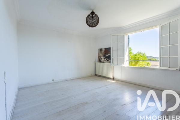 Maison à vendre 5 pièces 143 m² Pujaut