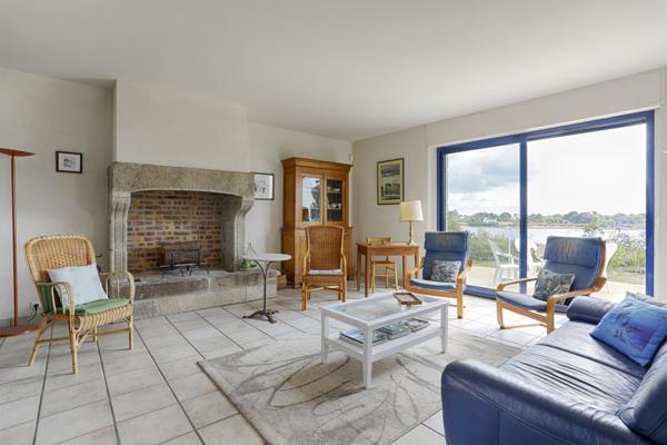 A vendre – Propriété d’exception en première ligne à Saint-Philibert, avec vue mer imprenable et plage à pied
