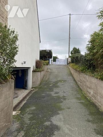 A VENDRE St PIERRE QUIBERON Appartement vue et accès direct à la mer - ref 37N