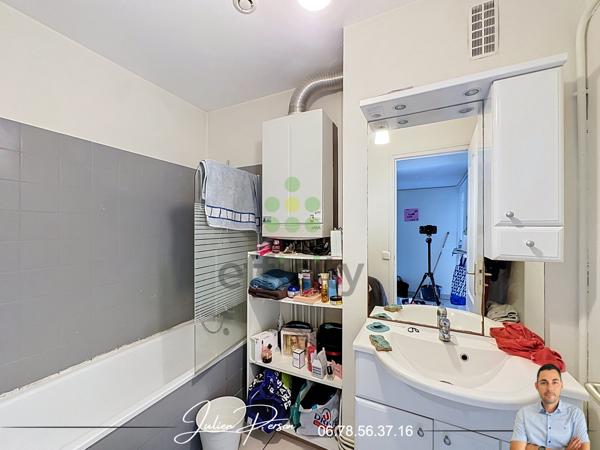 Maison
         7 pièces
        - 110 m² Exclusivité 184 000 € *