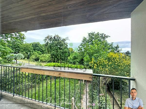 Maison
         7 pièces
        - 110 m² Exclusivité 184 000 € *