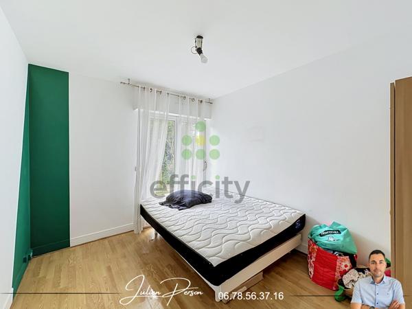 Maison
         7 pièces
        - 110 m² Exclusivité 184 000 € *