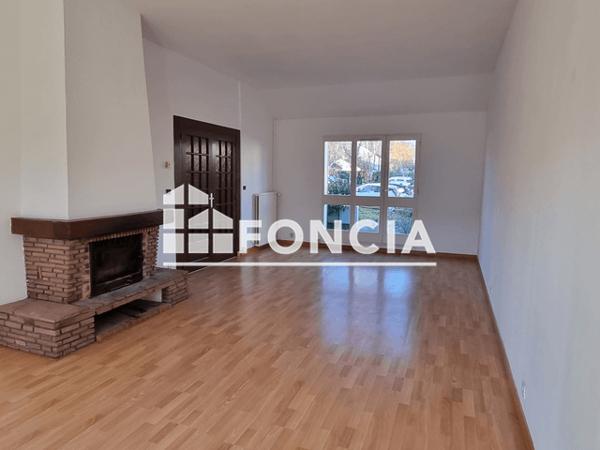 Location Maison 5 pièces 121 m² - 16 RUE ALAIN RENE LESAGE Orleans La Source 45100