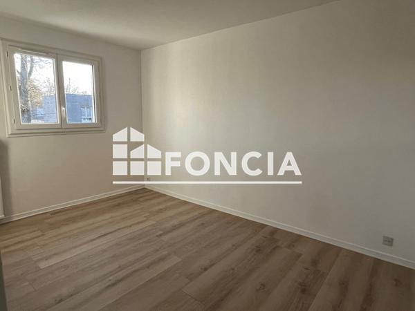 Location Maison 5 pièces 121 m² - 16 RUE ALAIN RENE LESAGE Orleans La Source 45100