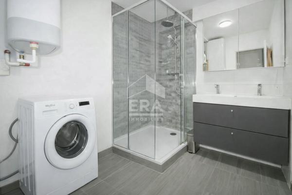 Appartement 3 pièces- DERNIER ETAGE - CALME - LUMINEUX