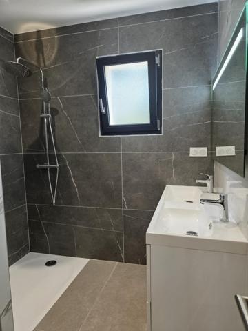 Maison d'Architecte de 2025 de plain pied de 130 m² avec des prestations de qualité au coeur de sébazac