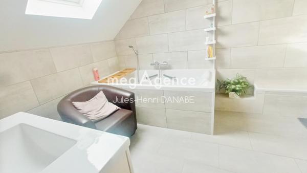 Maison à Ferrières-en-Gâtinais, 45210 - 8 pièces 180m²