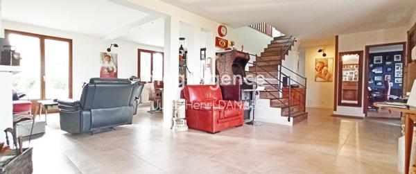 Maison à Ferrières-en-Gâtinais, 45210 - 8 pièces 180m²