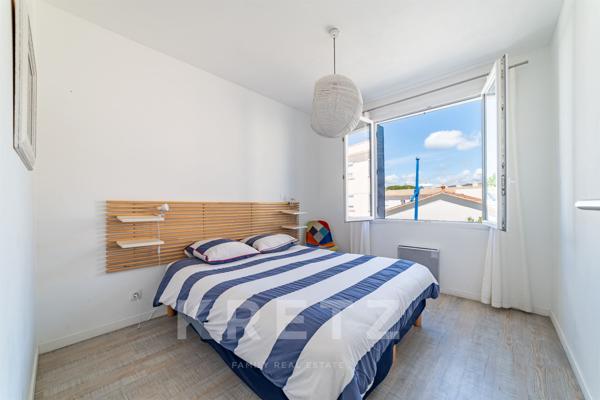 Maison de ville avec terrasses et garage à 150m de la plage