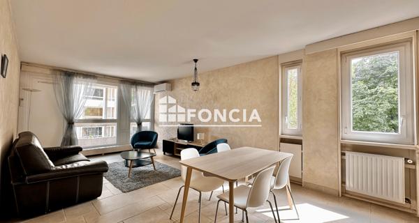 Location Appartement meublé 4 pièces 76.2 m² - Villeurbanne 69100