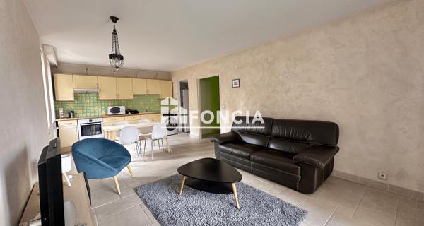 Location Appartement meublé 4 pièces 76.2 m² - Villeurbanne 69100