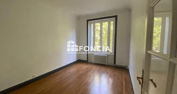 Location Appartement 3 pièces 76.11 m² - Lyon 69006